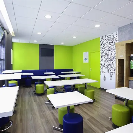 Ibis Budget Centre Hotell