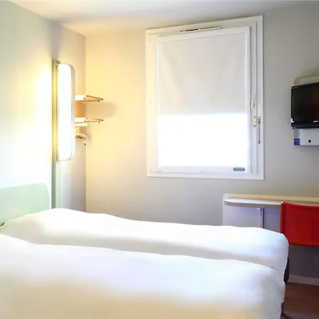 Ibis Budget Centre ホテル 4*