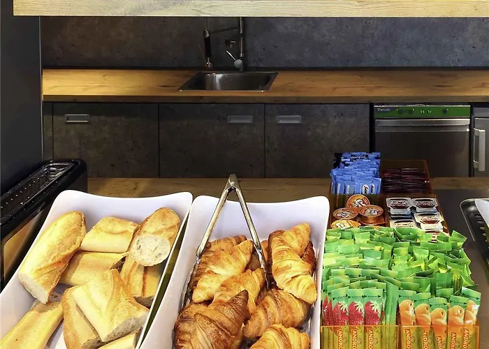 Hotel Ibis Budget Centre 4*